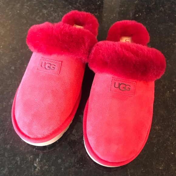 New UGG Cozy Slipper, Ribbon Red Fuzzy Slippers, Cherry Red Plush Slip-Ons, UGGs - Picture 2 of 16